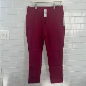 LOFT Women's Cropped Pants in Berry